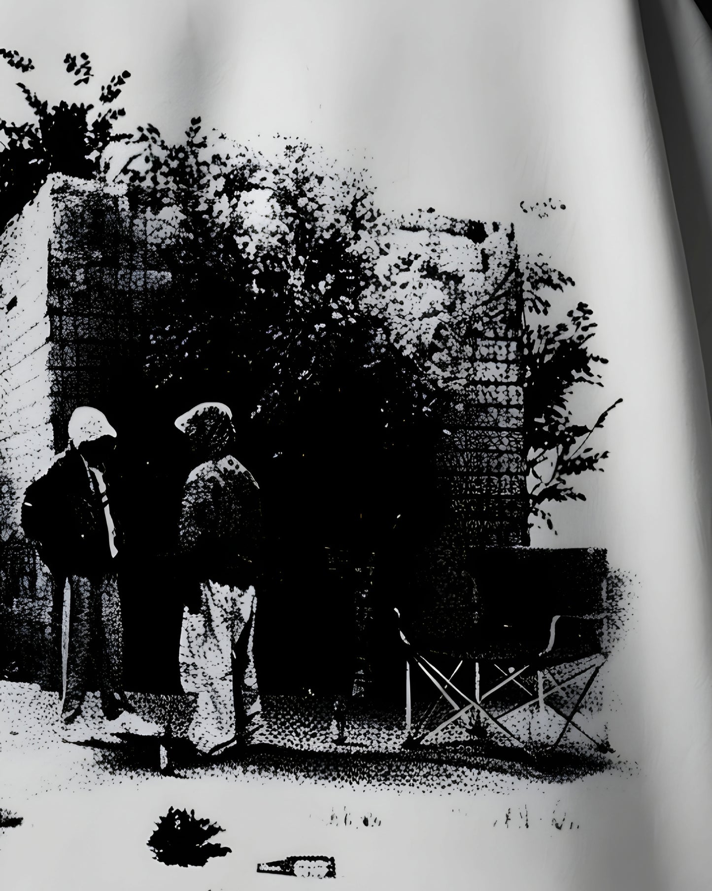 The Waiting Scene Oversized T-shirt