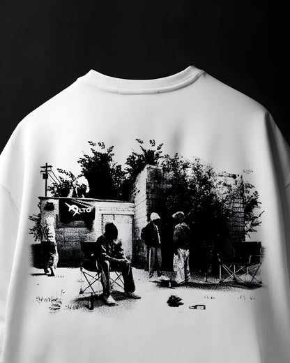 The Waiting Scene Oversized T-shirt